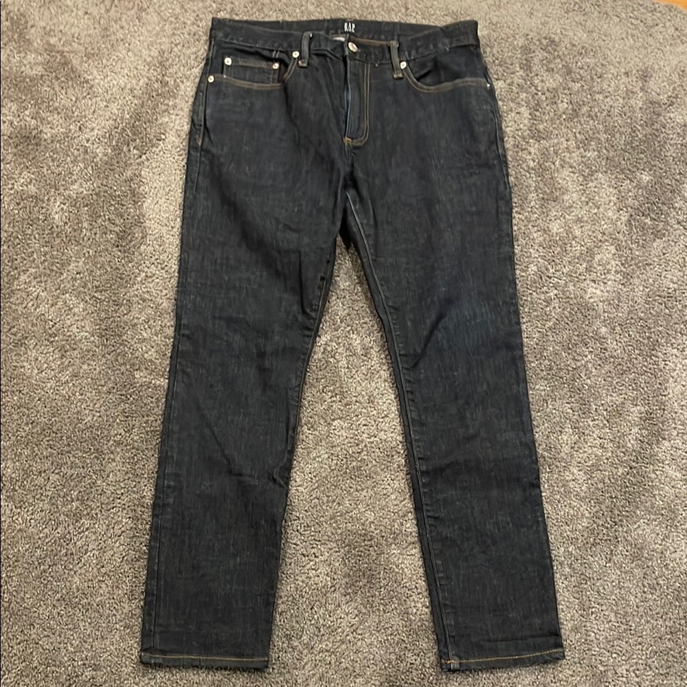 GAP Mens straight leg darkwash jeans size 32x30